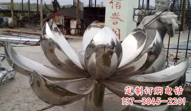 江西不锈钢莲花雕塑精美绝伦