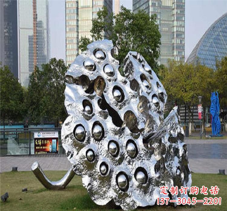江西不锈钢莲蓬雕塑源自中国传统文化的精美作品