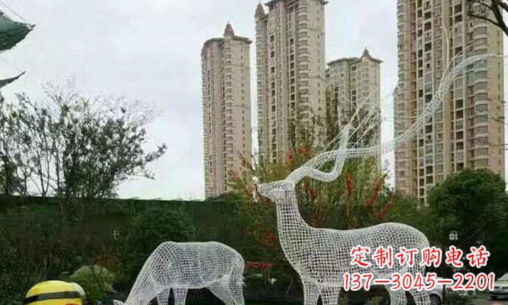 江西不锈钢镂空鹿雕塑精美纯粹的艺术之作