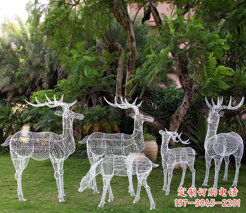 江西精美的不锈钢镂空梅花鹿雕塑
