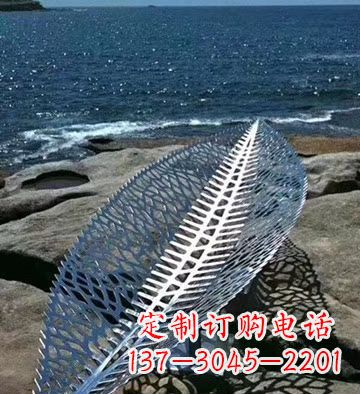 江西不锈钢镂空树叶景观雕塑精致而又充满灵性