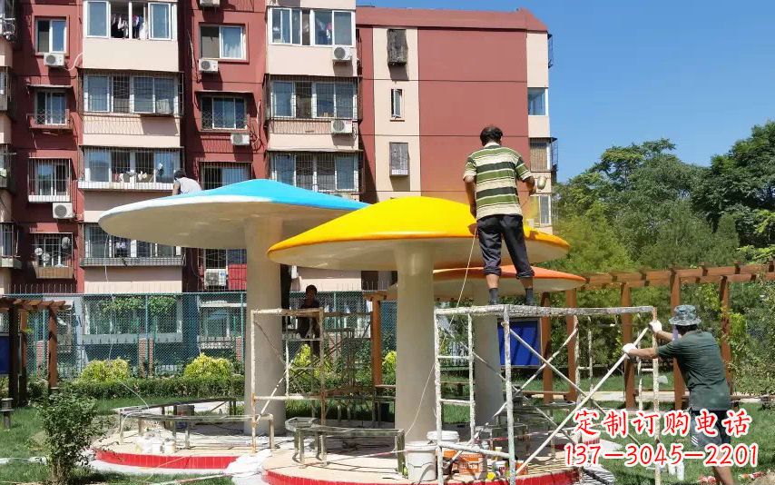 江西不锈钢蘑菇凉亭——精美雕塑点缀绿意