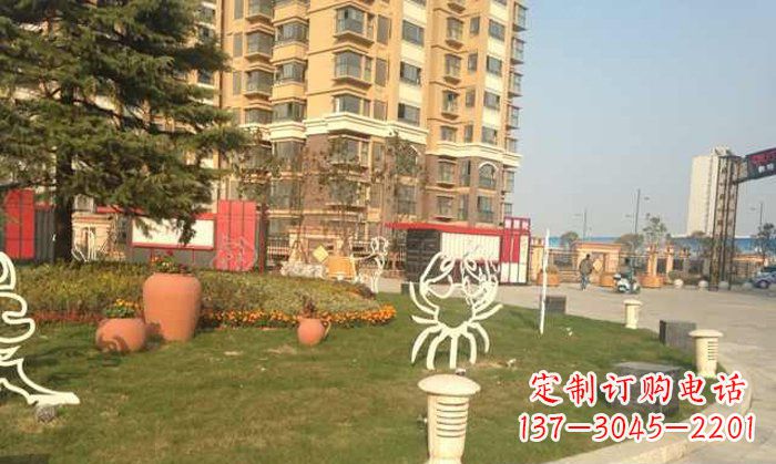 江西不锈钢螃蟹雕塑精致美观的艺术之作