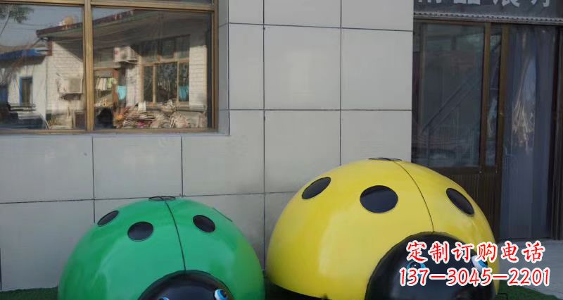 江西不锈钢瓢虫雕塑精致而富有艺术感