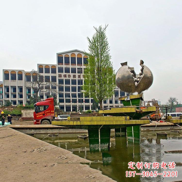 江西不锈钢石榴景观雕塑美丽的艺术之旅