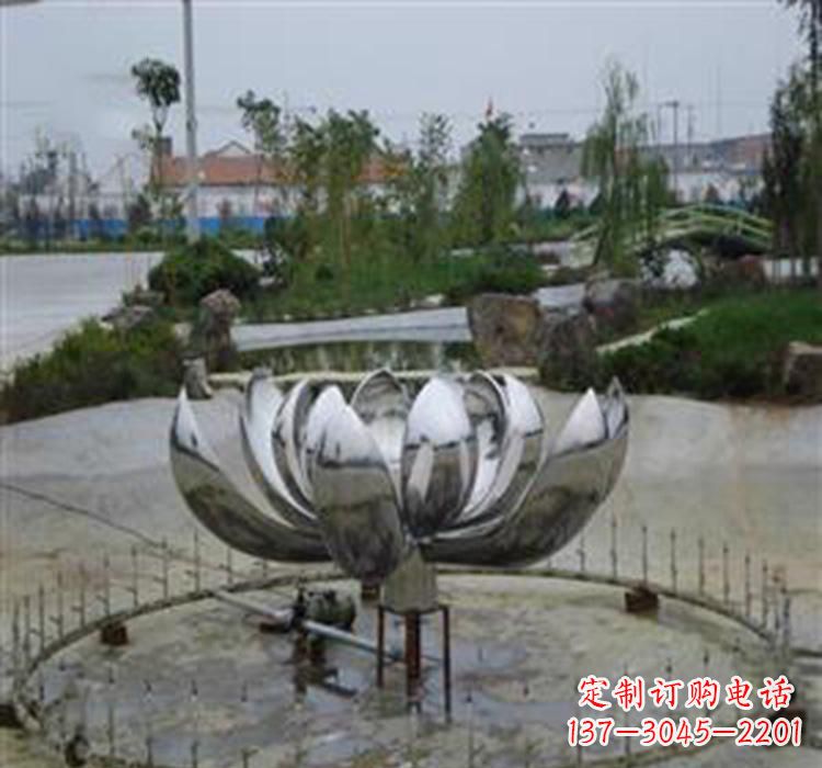 江西不锈钢荷花雕塑营造美丽水景