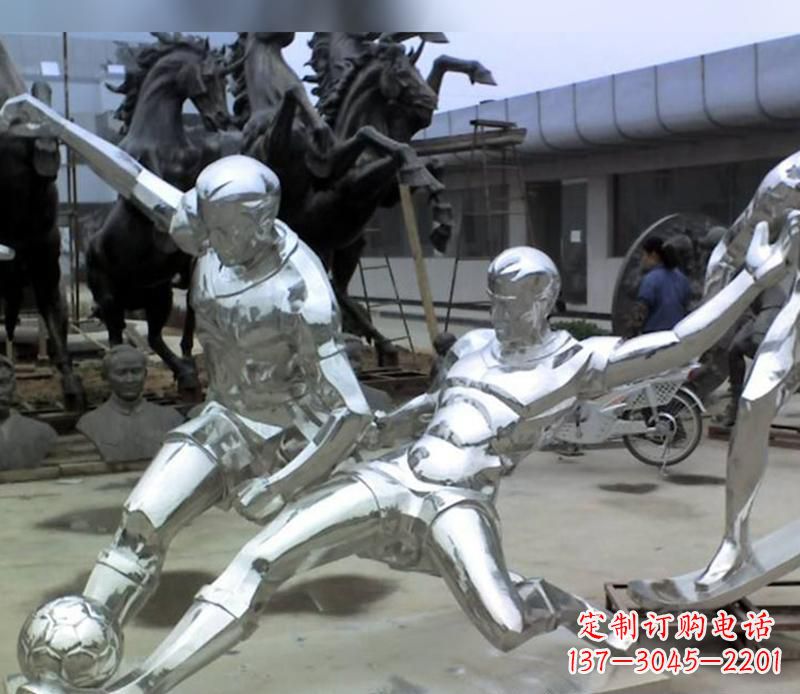 江西足球运动雕塑