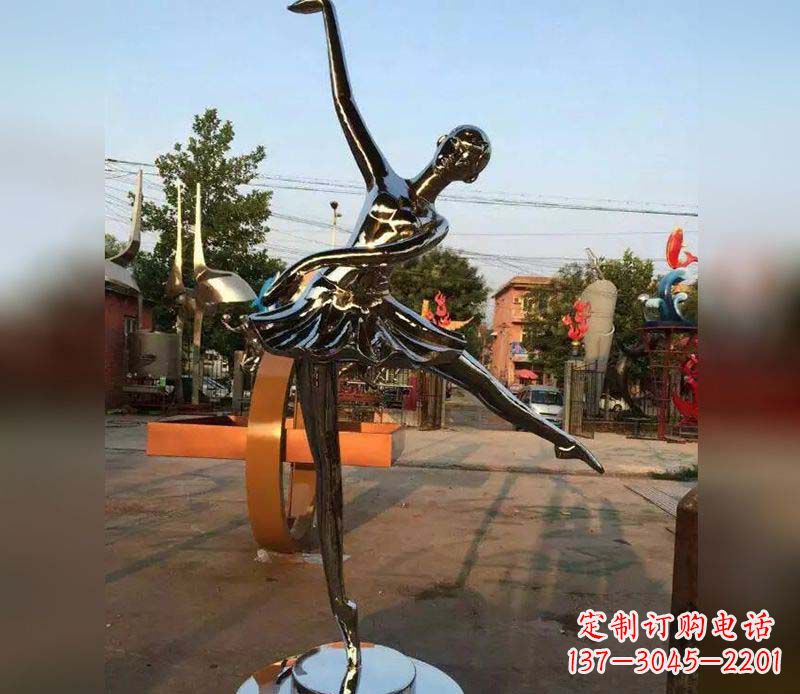 江西精美不锈钢美女雕塑