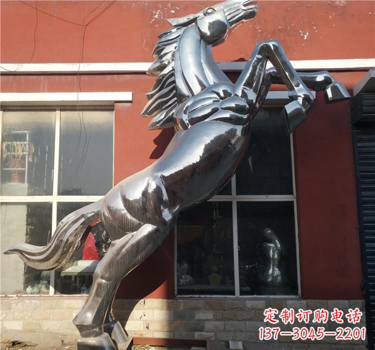江西不锈钢跳跃马雕塑