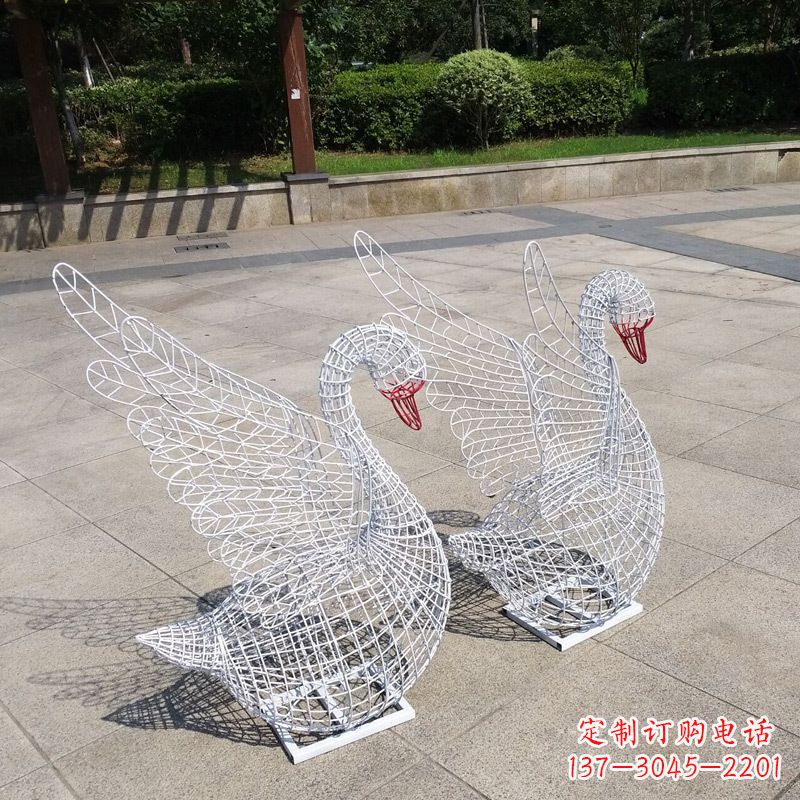 江西不锈钢网格展翅天鹅雕塑