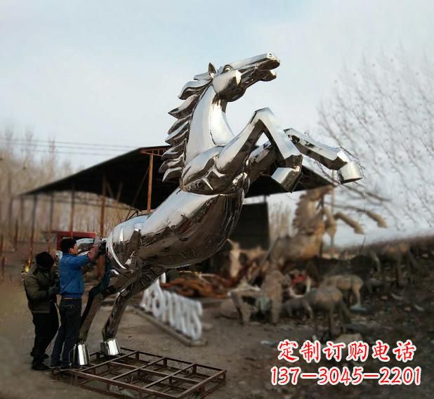 江西不锈钢现代动物马雕塑