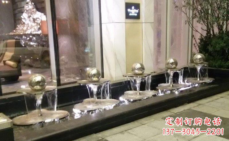 江西不锈钢小喷泉雕塑美丽之灵