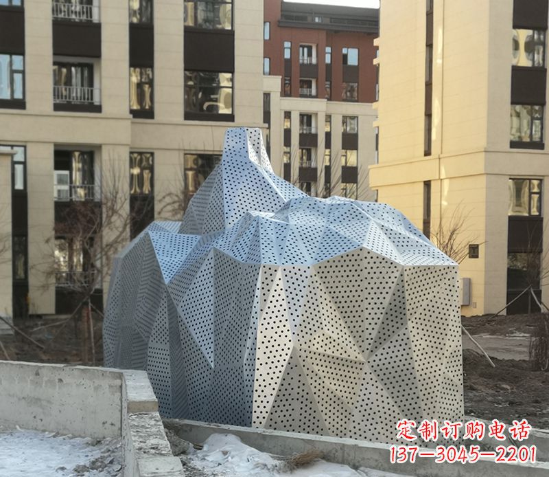江西不锈钢小区假山雕塑雕塑点缀小区美景