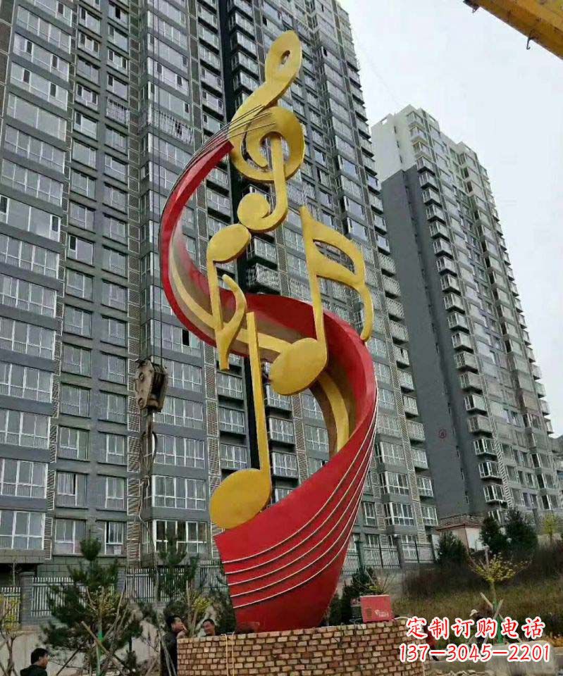 江西不锈钢小区音符雕塑传递音乐的魅力
