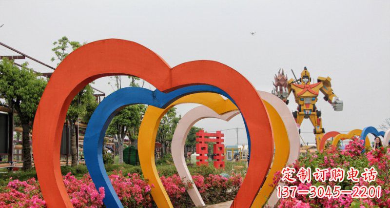 江西不锈钢心形拱门雕塑——浪漫之门