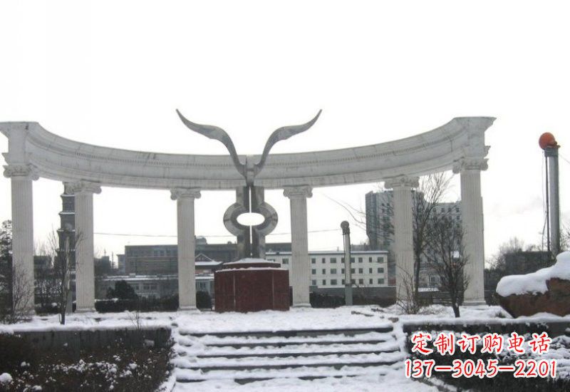 江西雄鹰展翅——一件精美的不锈钢雕塑