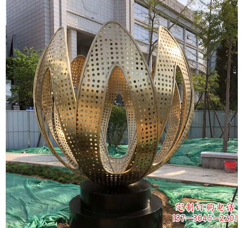 江西不锈钢拱门雕塑以艺术之美装点园林