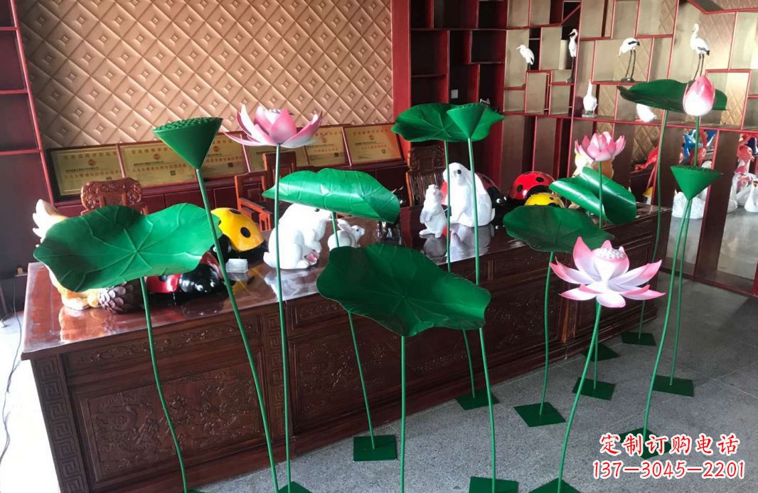 江西精美不锈钢荷叶雕塑
