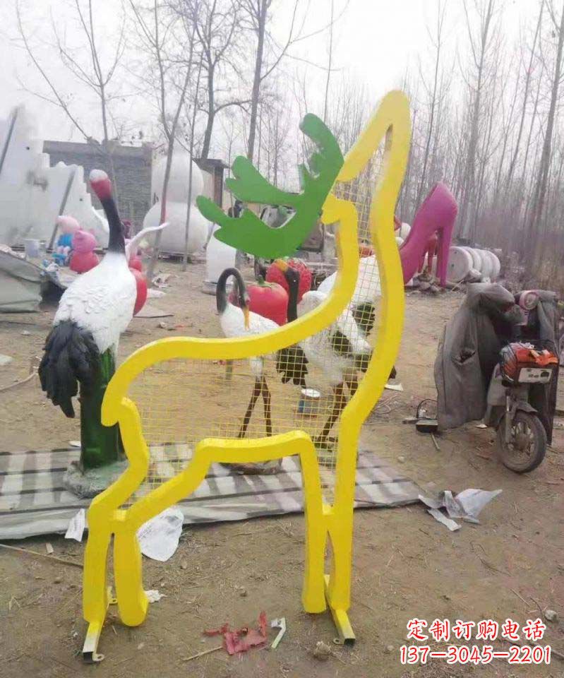 江西不锈钢园林造型景观小鹿雕塑