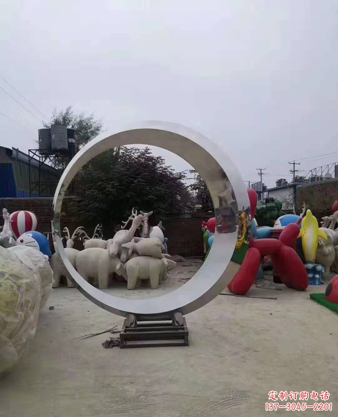 江西不锈钢圆环雕塑,点缀环境美景