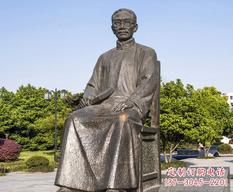 江西蔡元培一位教育家的雕塑