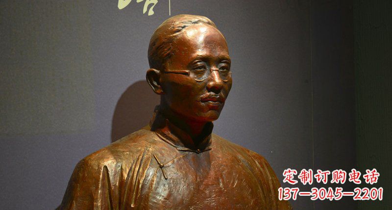 江西蔡元培——一位传奇民族英雄的雕塑