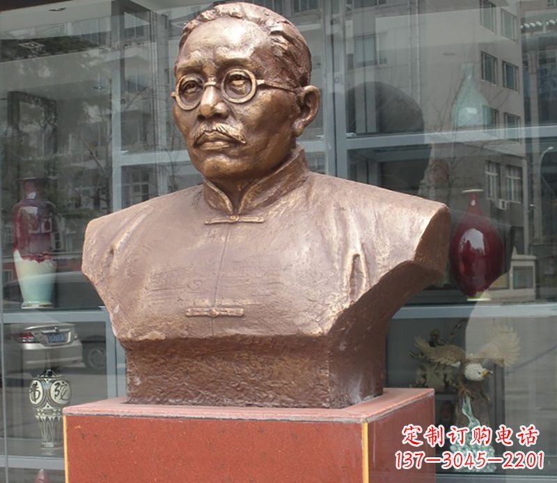 江西蔡元培雕塑传承睿智的象征