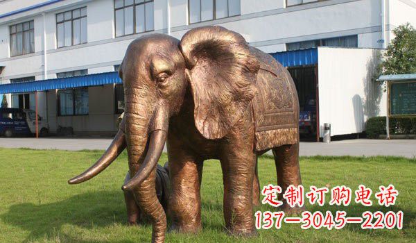 江西大象雕塑——草地上的巨人