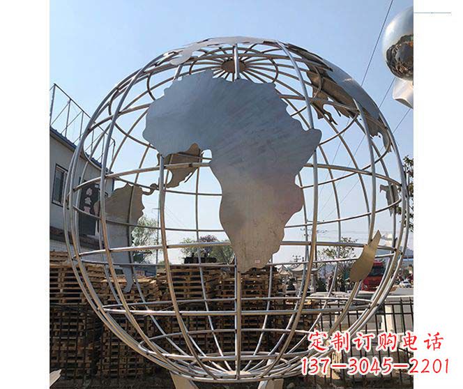 江西以城市为灵感的不锈钢地球仪雕塑