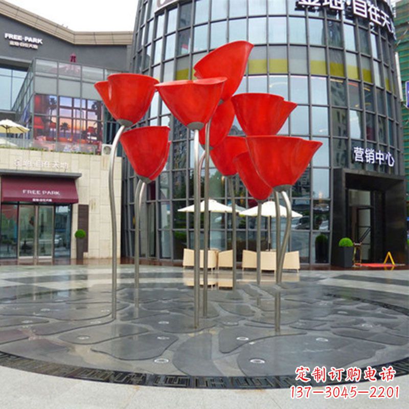江西玫瑰雕塑点缀城市景观的绚烂之美
