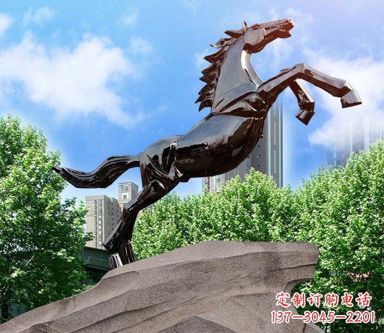 江西镜面不锈钢奔马雕塑给城市增添灵气