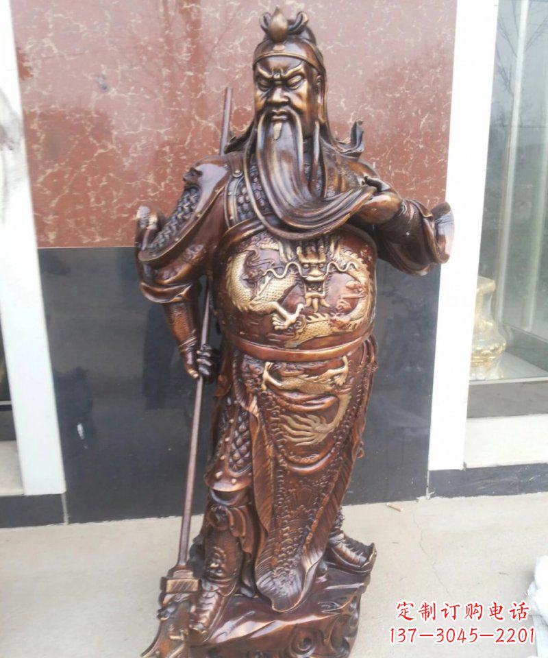 江西此关公雕塑