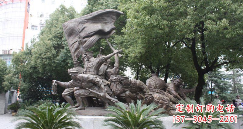 江西革命战士的英勇雕塑