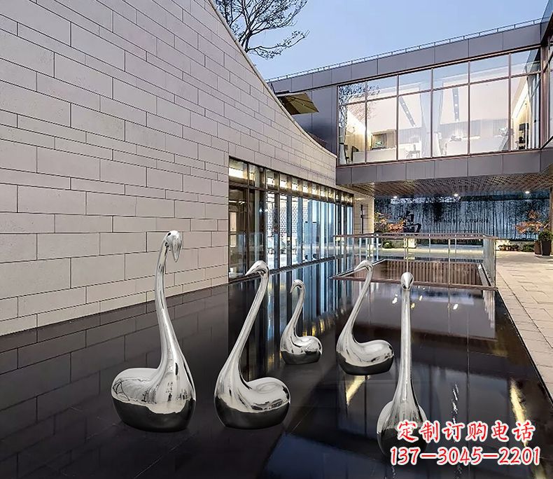 江西质朴无华的不锈钢天鹅雕塑