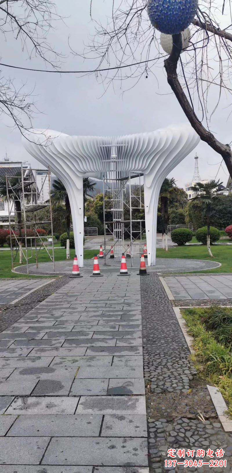 江西抽象拱门不锈钢雕塑