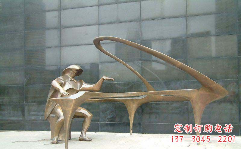 江西抽象人物弹钢琴街边景观铜雕