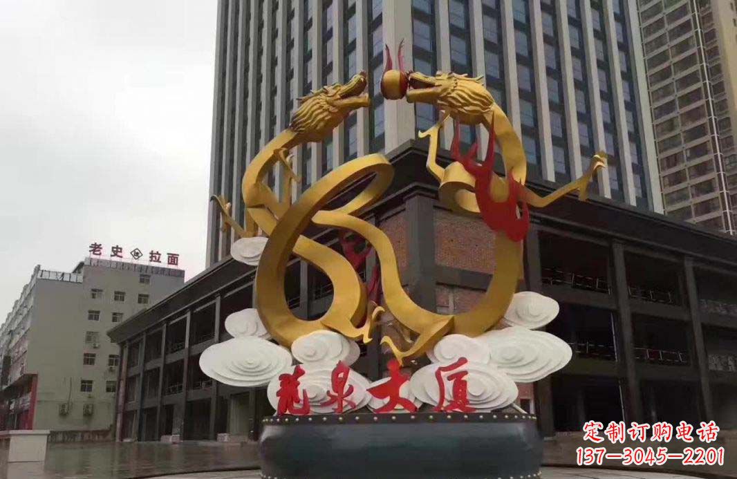 江西精美的双龙戏珠不锈钢雕塑