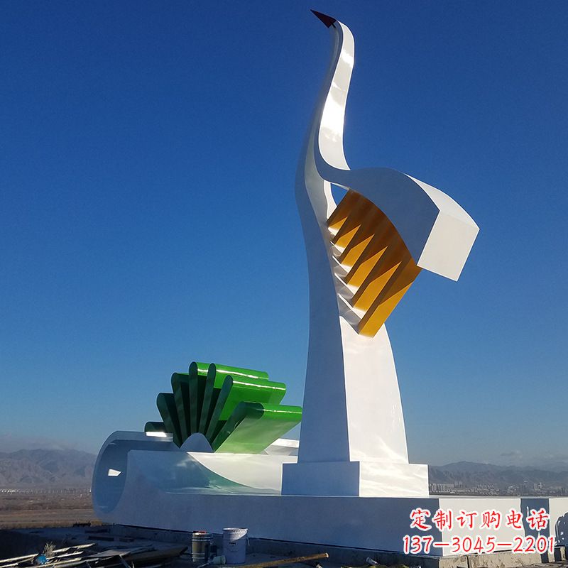 江西抽象仙鹤雕塑