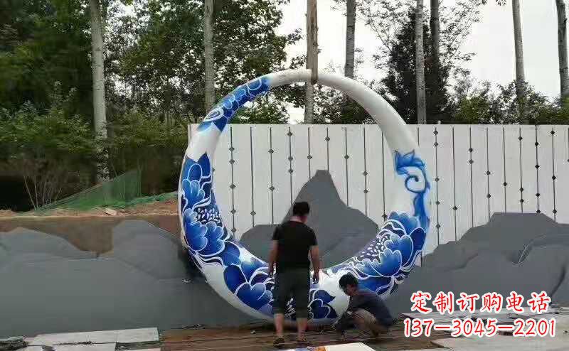 江西美丽的月亮雕塑