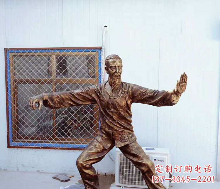 江西传承百年太极拳雕塑