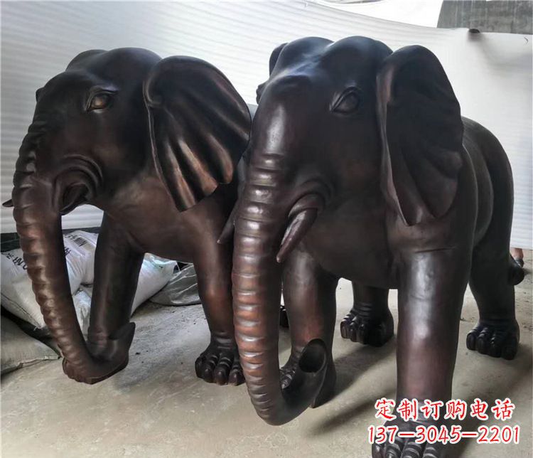 江西优雅精美的铜制大象雕塑