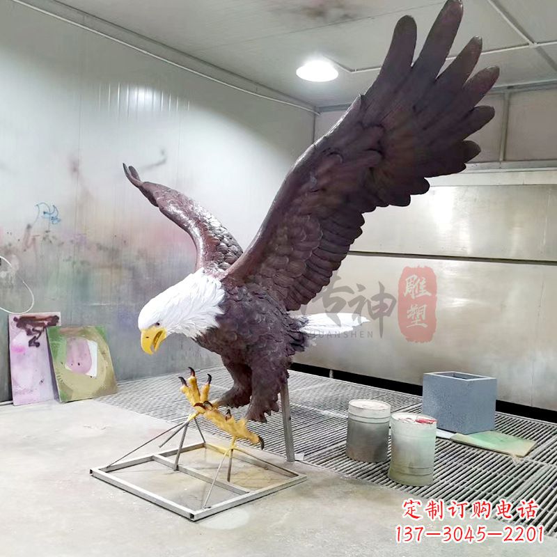 江西优雅老鹰雕塑