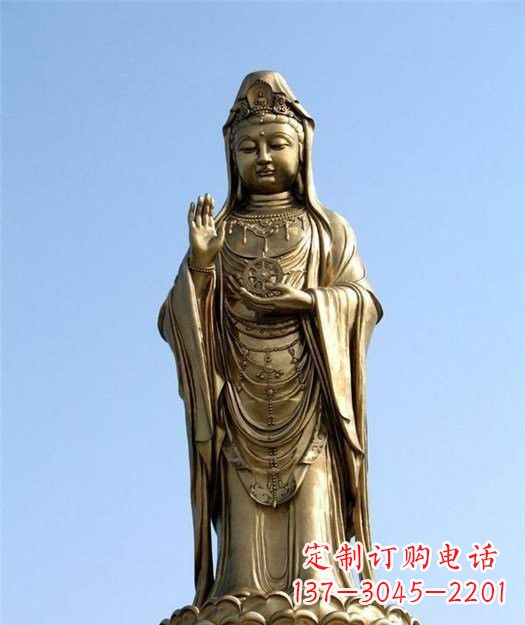 江西大型立式铜观音雕塑