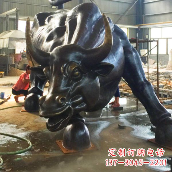 江西大型铸铜华尔街牛动物景观雕塑
