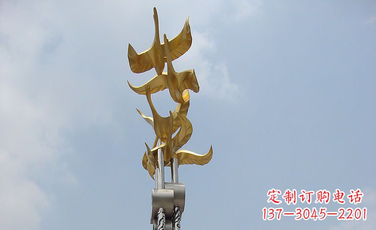 江西大雁不锈钢雕塑—梦想之羽