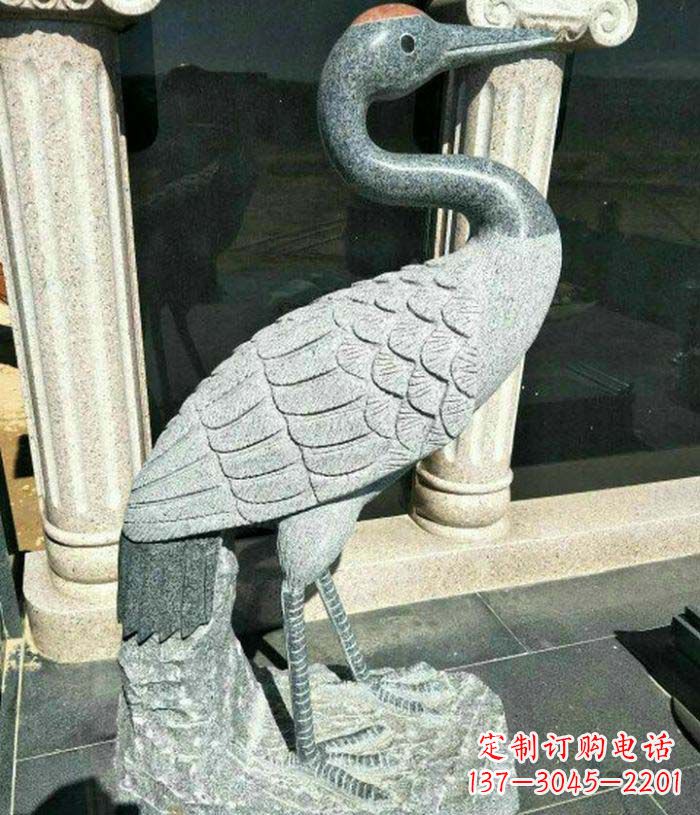 江西传统工艺精雕丹顶鹤雕塑