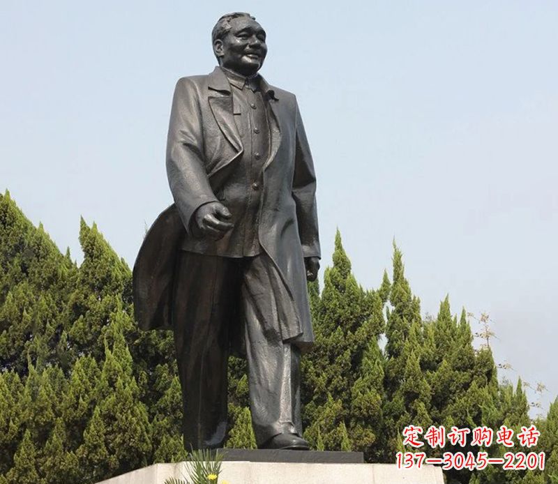 江西邓小平公园伟人铜雕