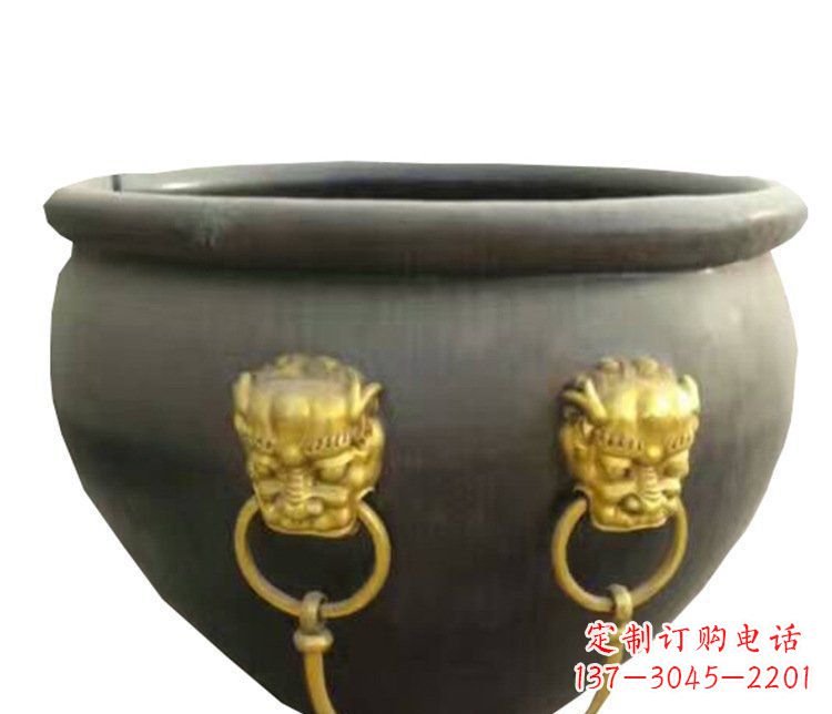江西仿古鎏金狮子头水缸铜雕塑