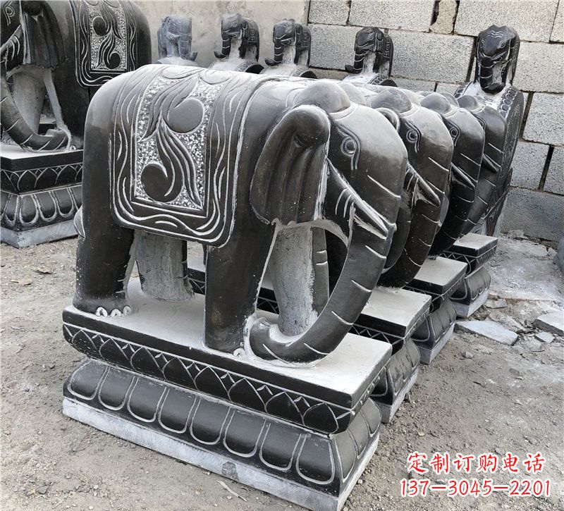 江西仿古青石制造大象雕塑