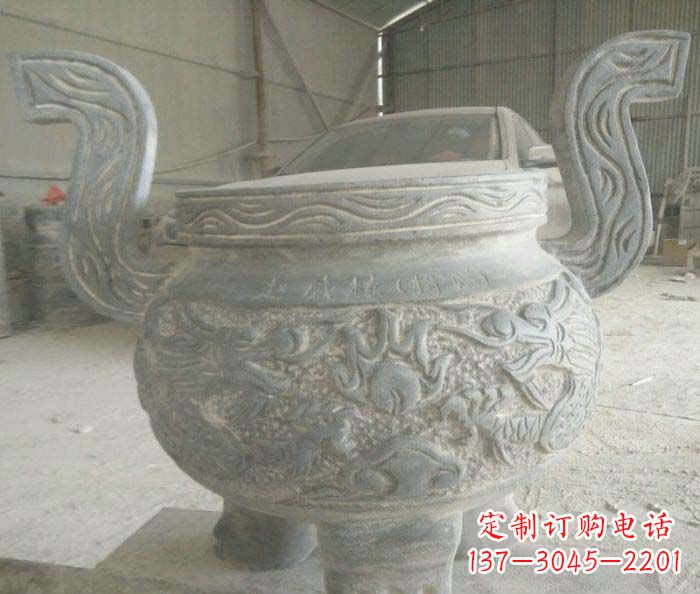 江西青铜仿古三足香炉石雕